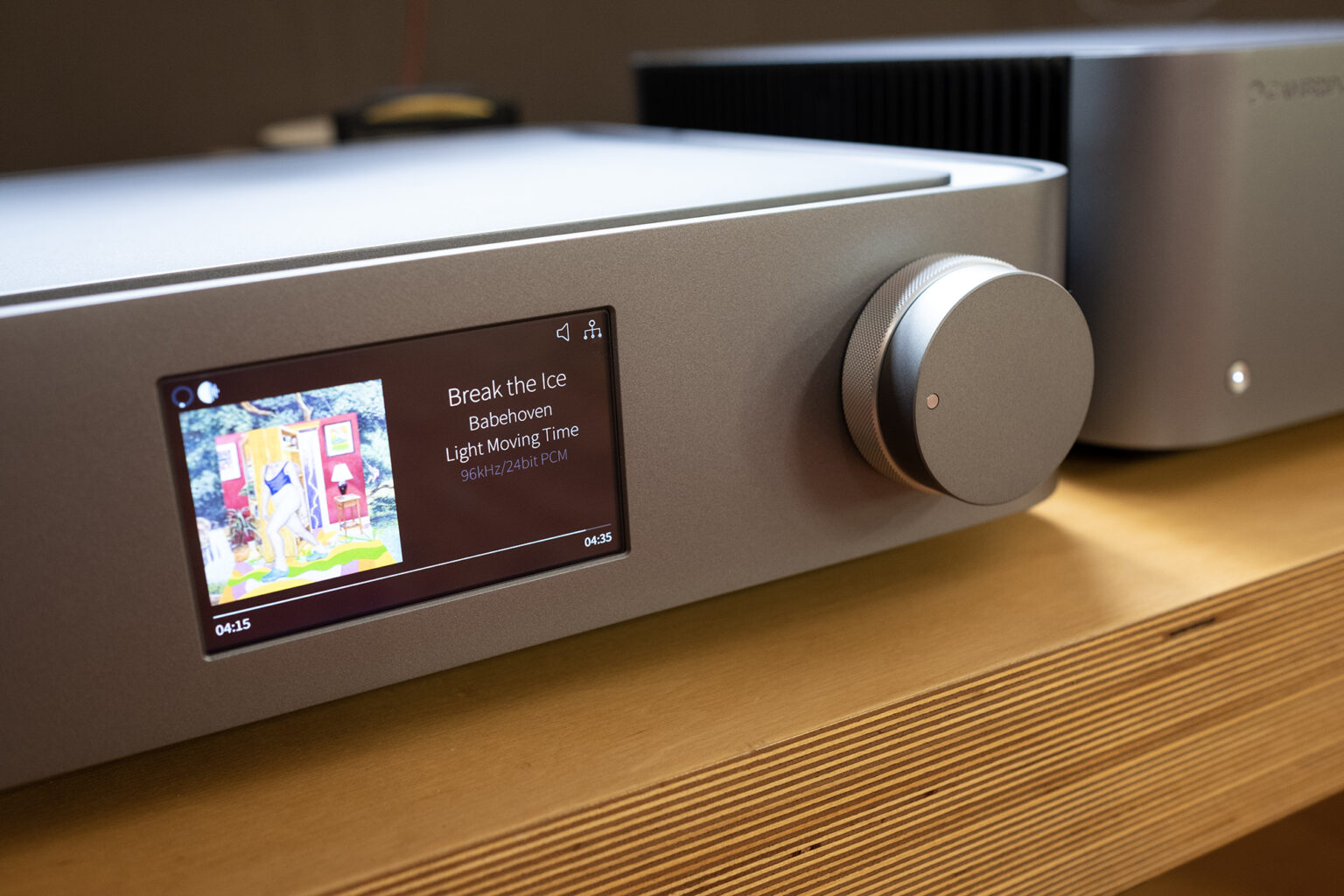 Review: A Cambridge Edge Stack: Edge NQ Preamp/Network Player & Edge M ...
