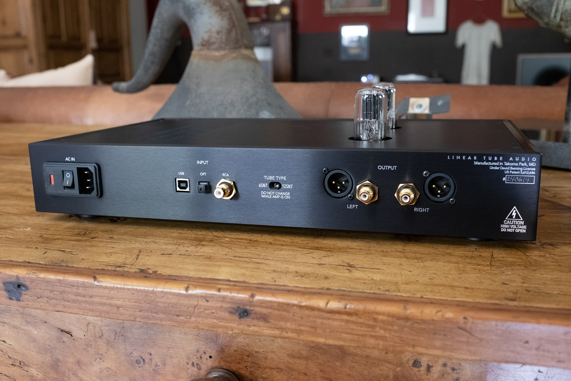 in-barn-for-review-linear-tube-audio-aero-dac-twittering-machines