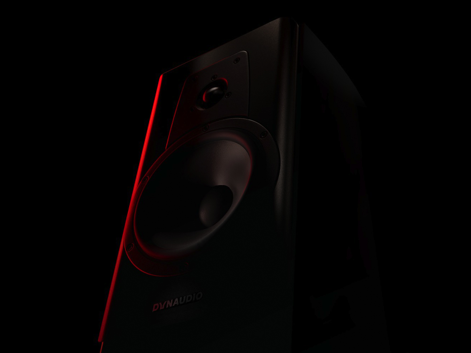 dynaudio contourシリーズ　エンブレム dynaudio_contour20black.cover_