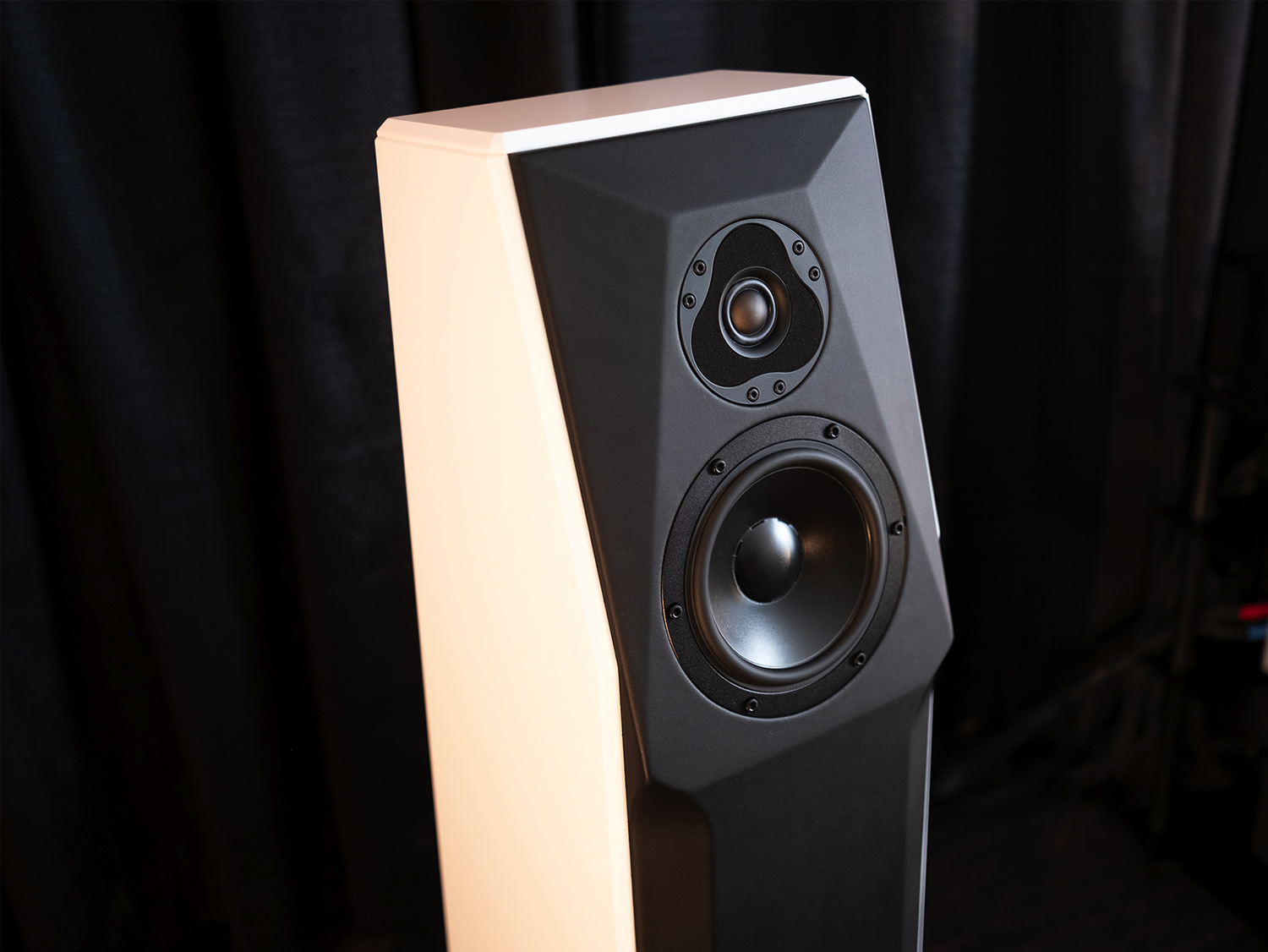 Axpona 2026 Favorite Rooms: Bluebird Music | Peak Consult